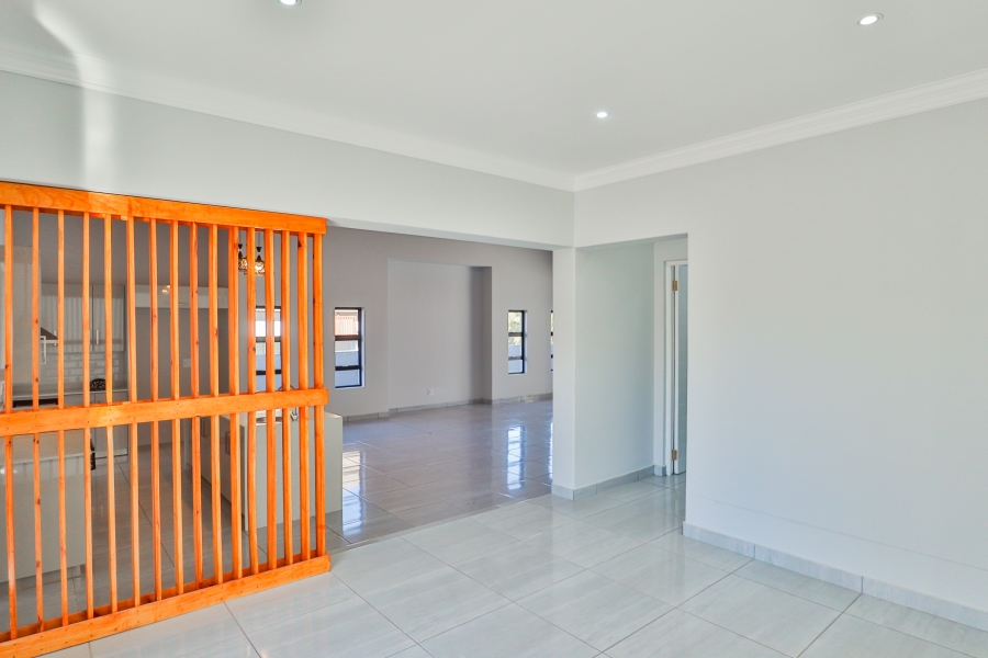 4 Bedroom Property for Sale in Leloko Lifestyle Estate North West